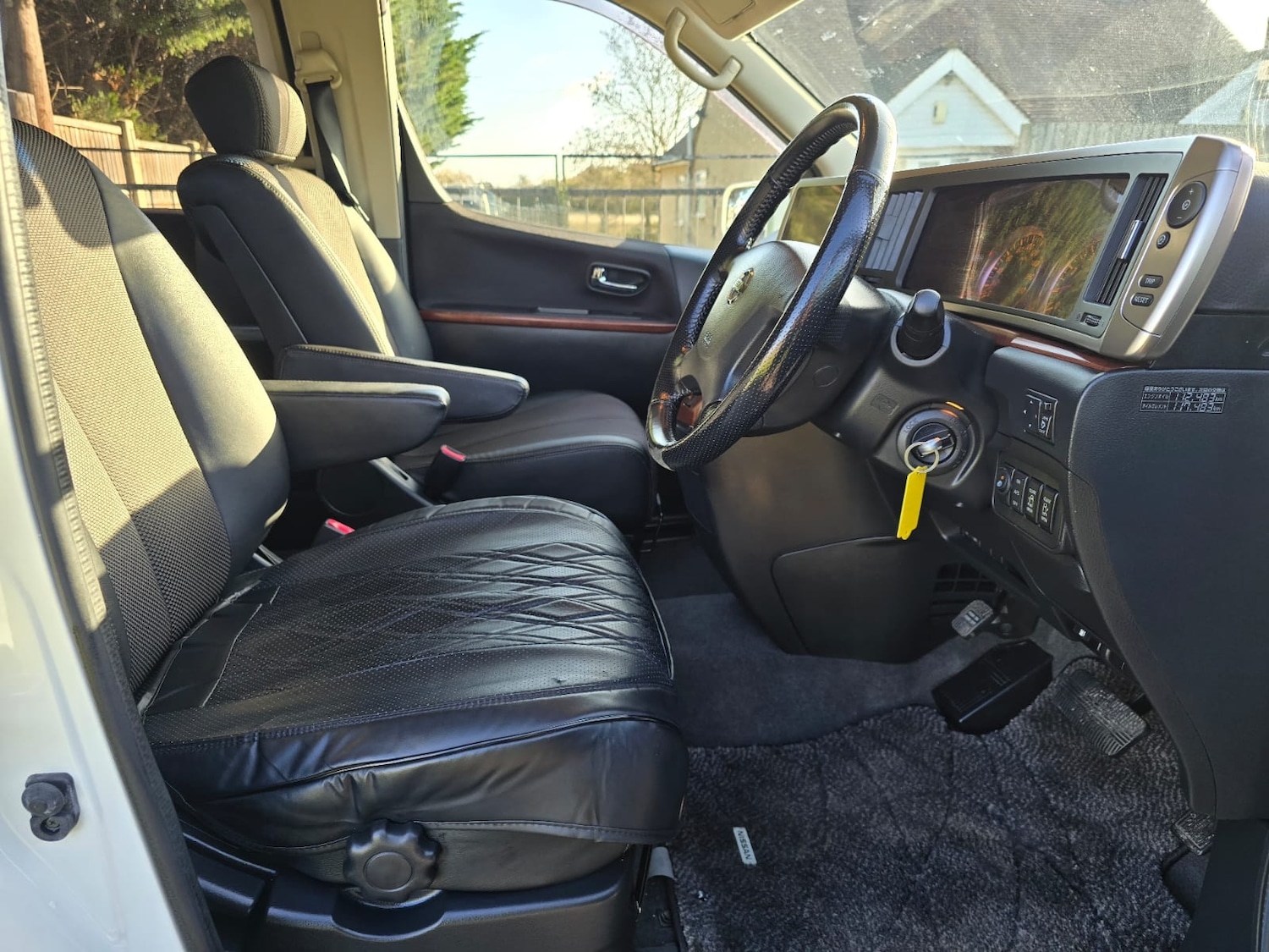 Used Nissan Elgrand 2006 for sale - 76599690: Photo 13