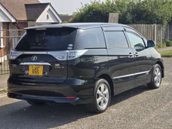 Used Toyota Estima  for sale - 74549561: Photo