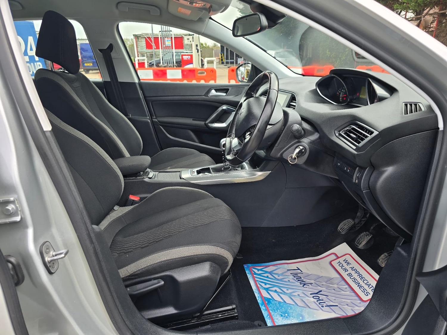 Used Peugeot 308 2015 for sale - 76243780: Photo 13