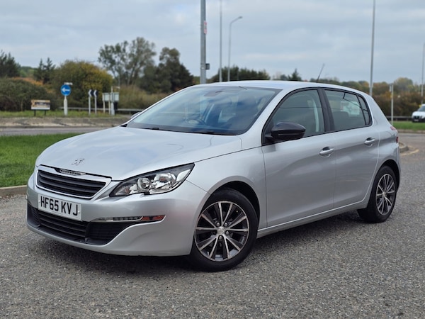 Used Peugeot 308 2015 for sale - 76243780: Photo 2