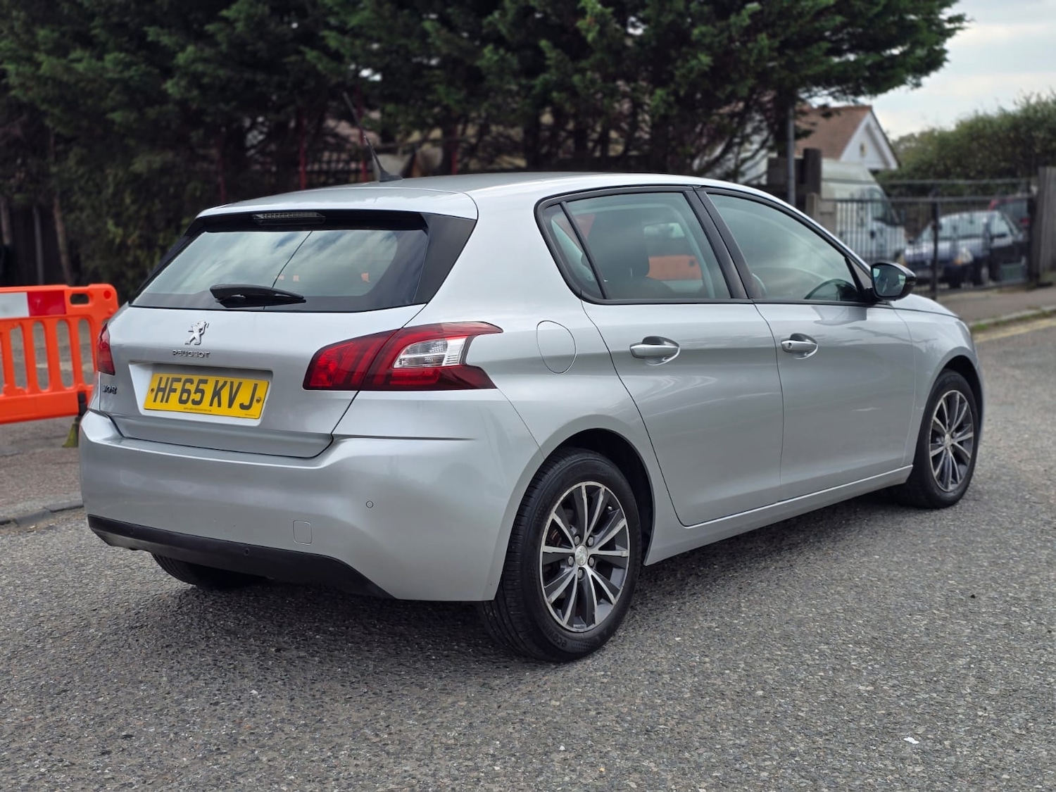Used Peugeot 308 2015 for sale - 76243780: Photo 3