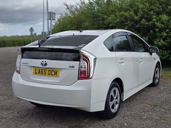 Used Toyota Prius undefined for sale - 78281345: Photo