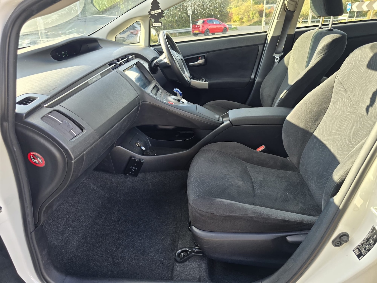 Used Toyota Prius 2022 for sale - 76092180: Photo 13