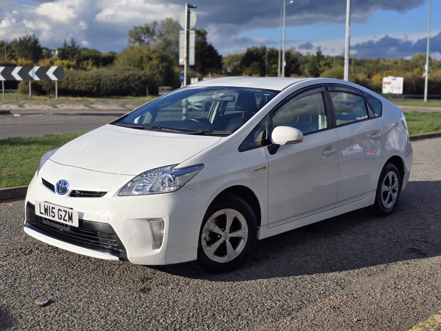 Used Toyota Prius 2022 for sale - 76092180: Photo 2