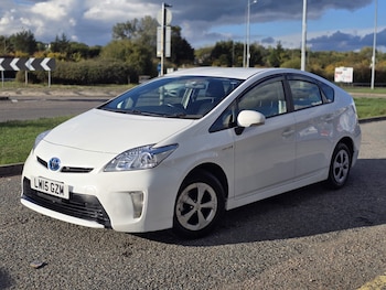 Used Toyota Prius undefined for sale - 76092180: Photo