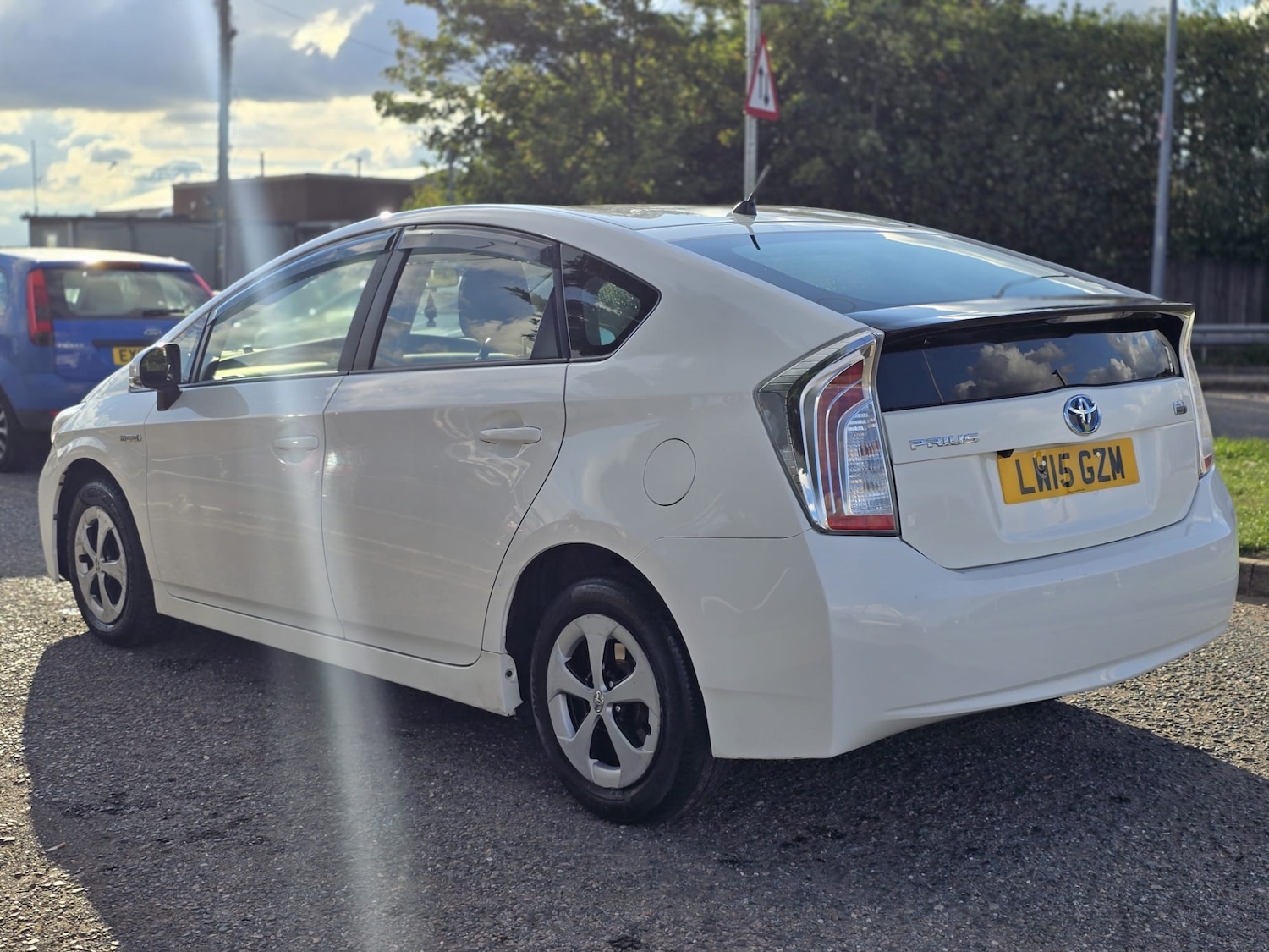 Used Toyota Prius 2022 for sale - 76092180: Photo 4