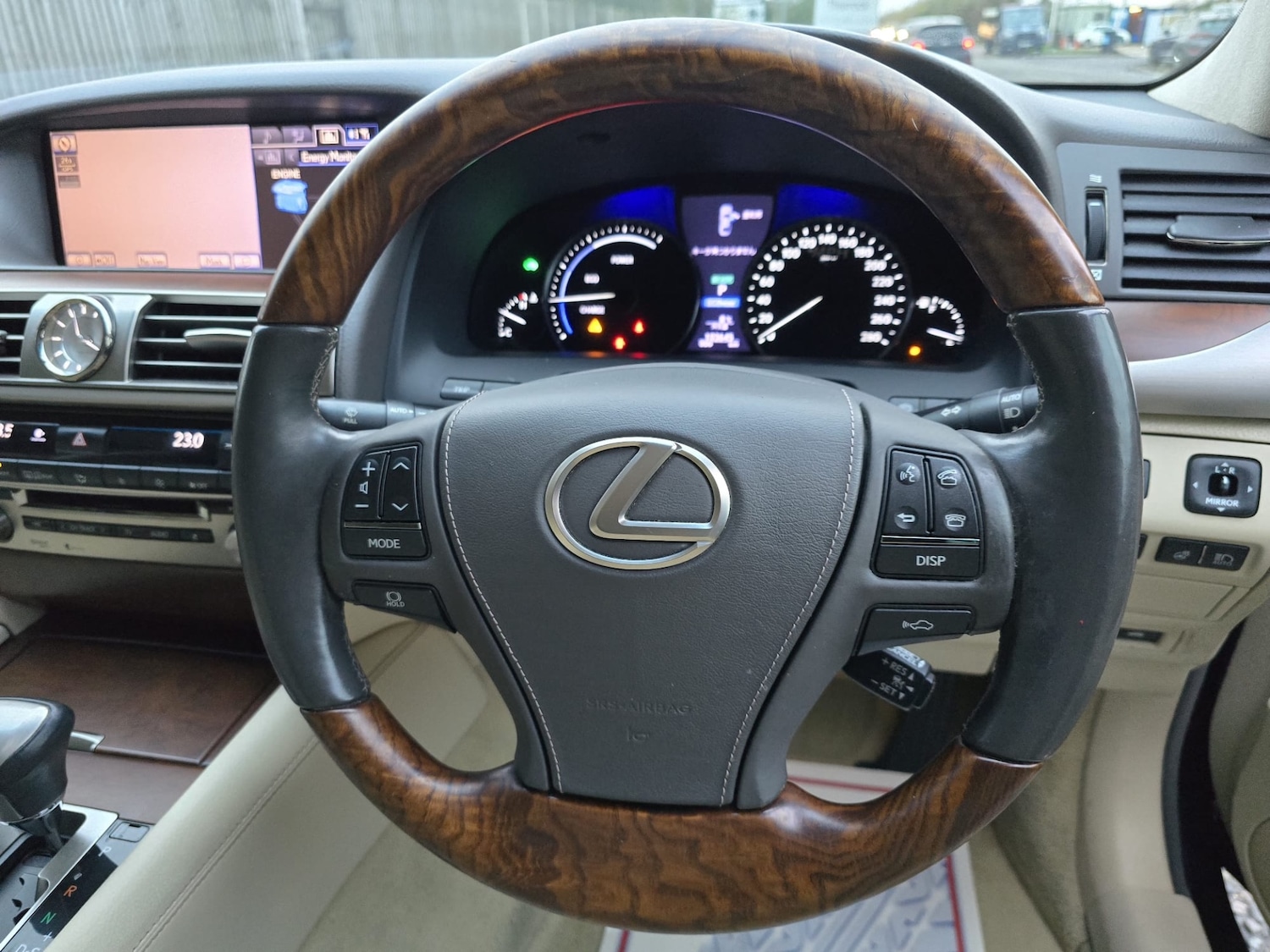 Used Lexus LS 2016 for sale - 76693513: Photo 27