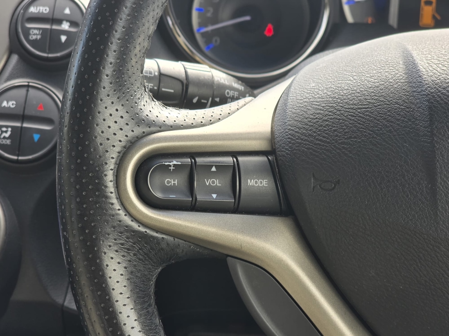 Used Honda Jazz 2012 for sale - 75969271: Photo 23