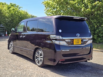 Used Toyota Vellfire undefined for sale - 78381641: Photo