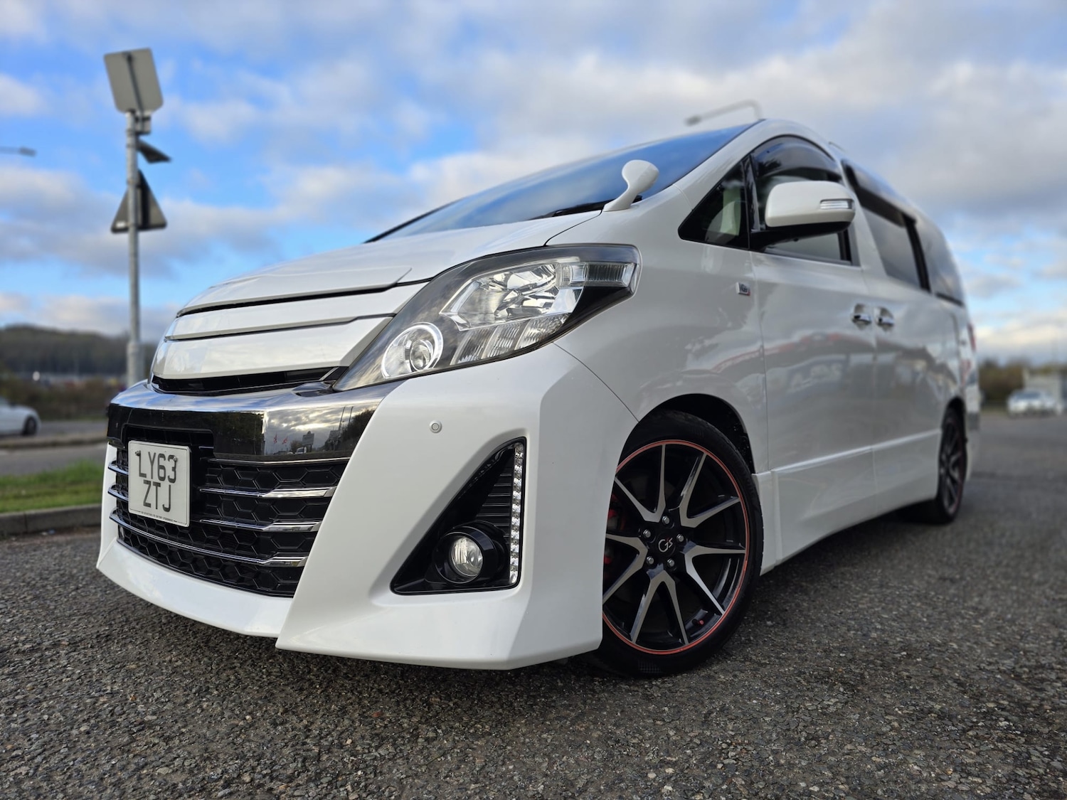 Used Toyota Alphard 2013 for sale - 76517903: Photo 10