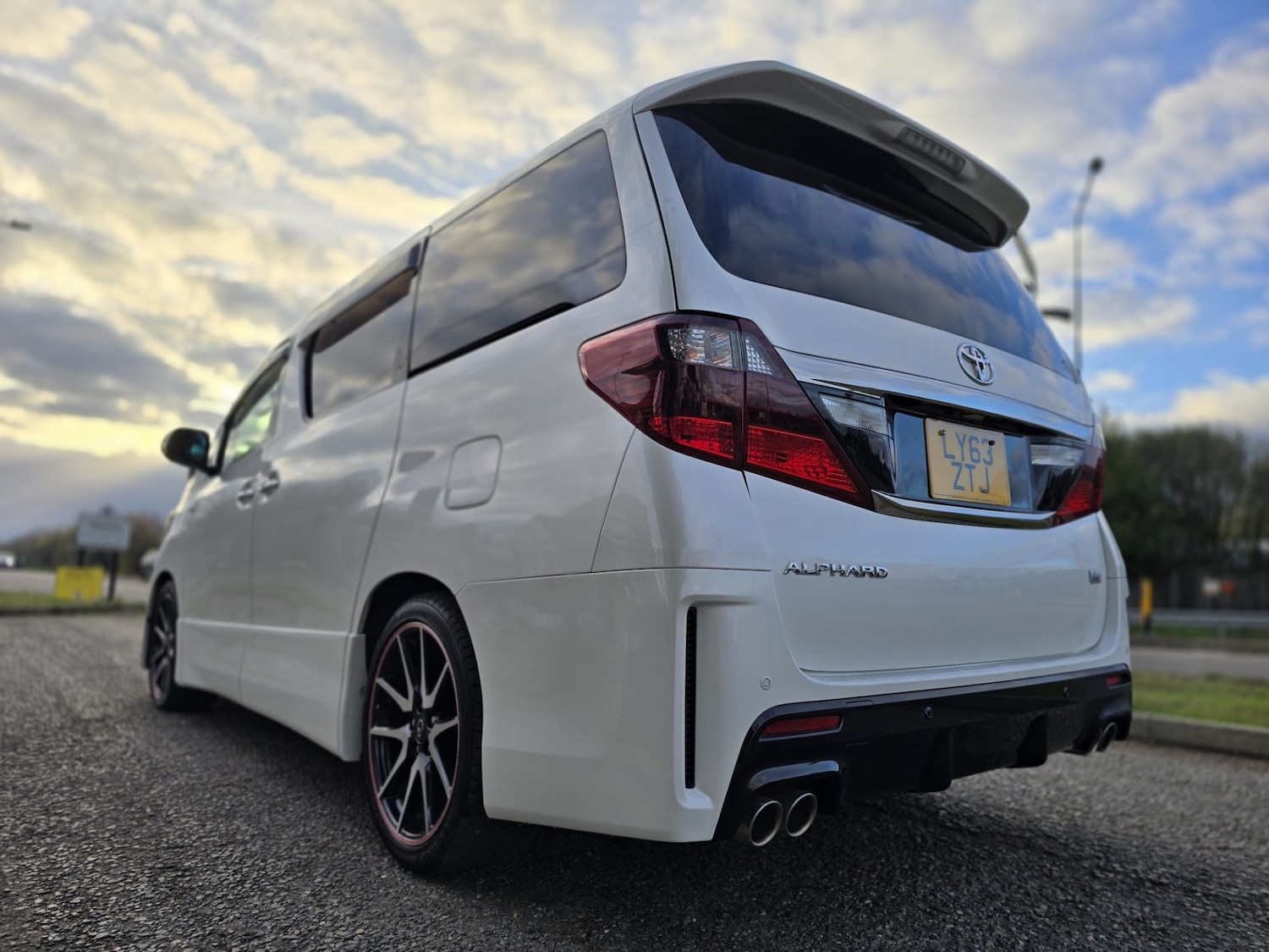 Used Toyota Alphard 2013 for sale - 76517903: Photo 12