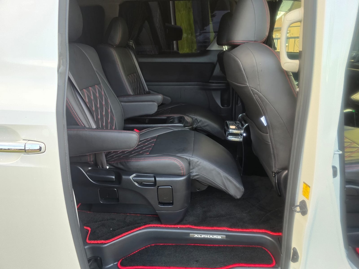 Used Toyota Alphard 2013 for sale - 76517903: Photo 15