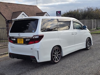 Used Toyota Alphard 2013 for sale - 76517903: Photo