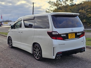 Used Toyota Alphard 2013 for sale - 76517903: Photo