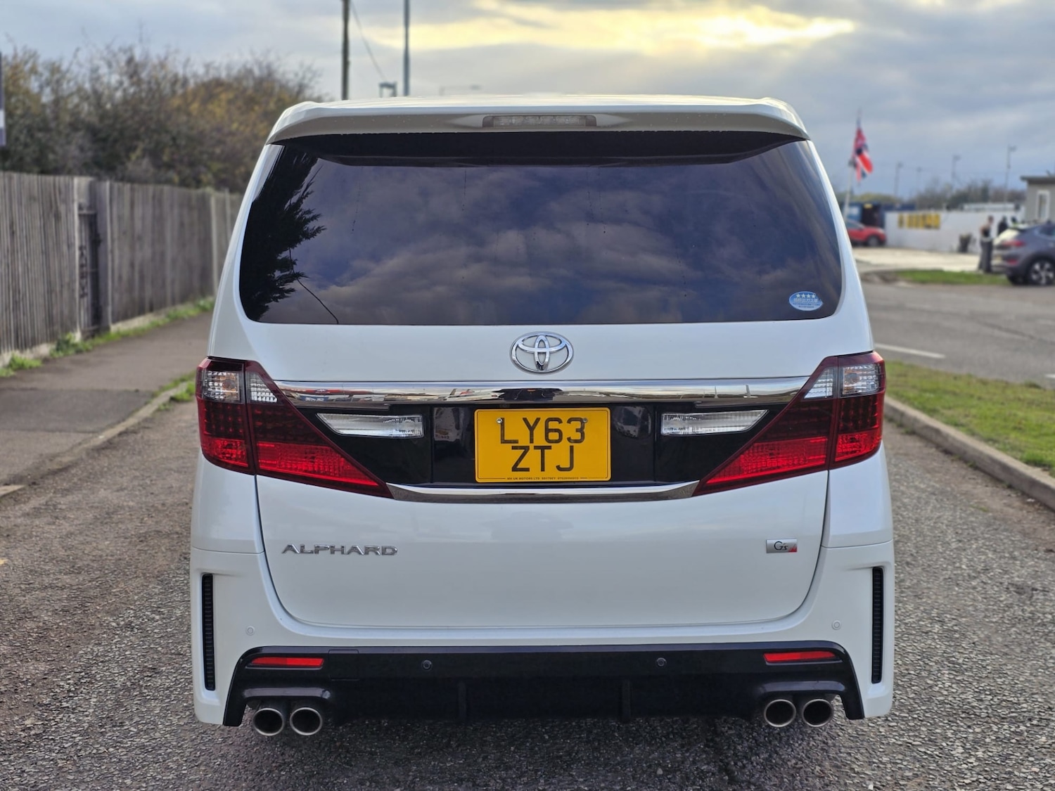 Used Toyota Alphard 2013 for sale - 76517903: Photo 6