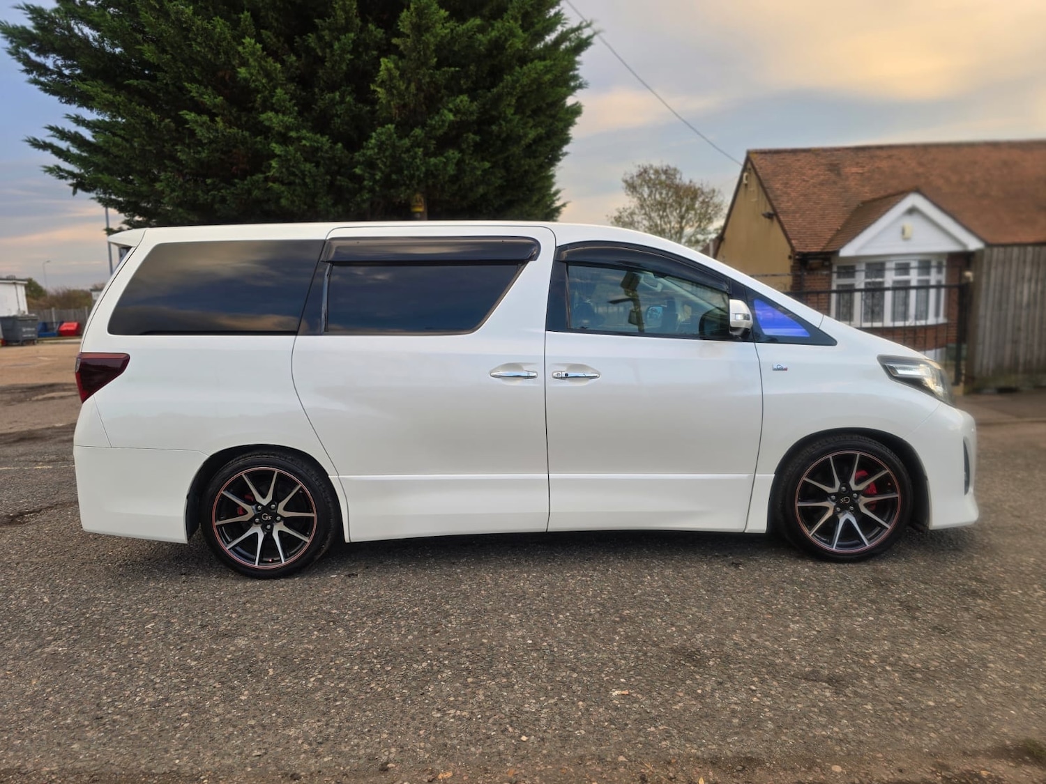 Used Toyota Alphard 2013 for sale - 76517903: Photo 7