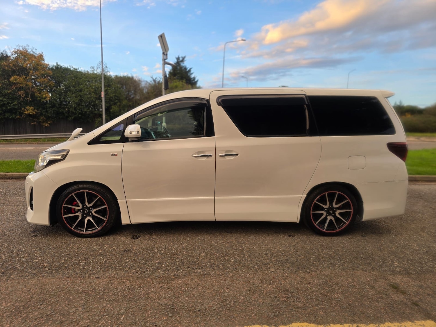 Used Toyota Alphard 2013 for sale - 76517903: Photo 8