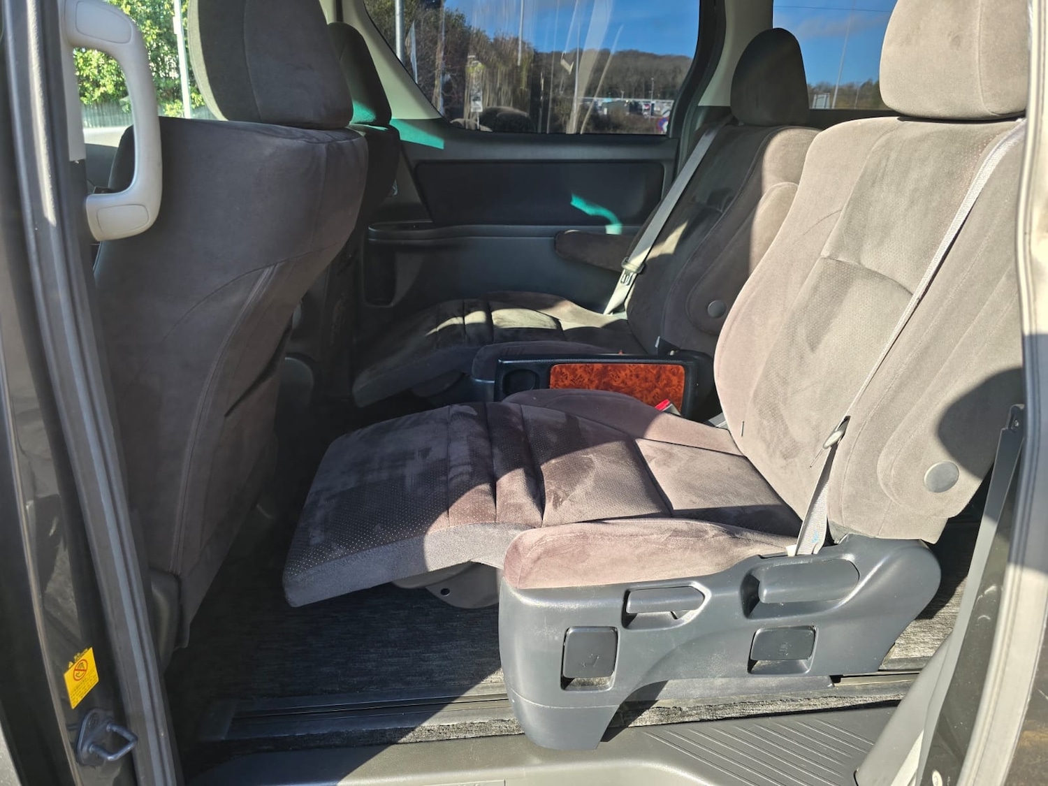 Used Toyota Vellfire 2010 for sale - 76905731: Photo 16