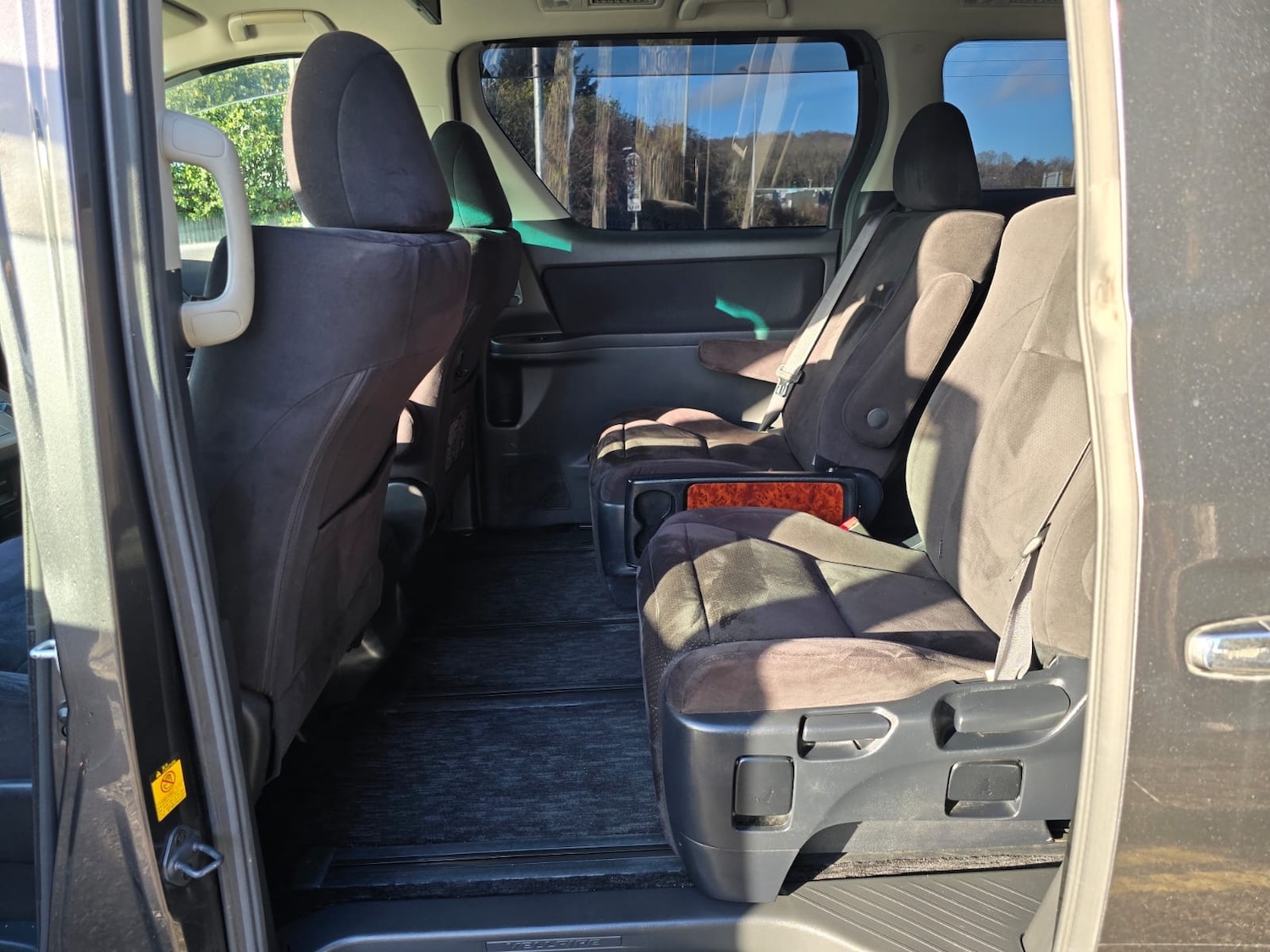 Used Toyota Vellfire 2010 for sale - 76905731: Photo 18