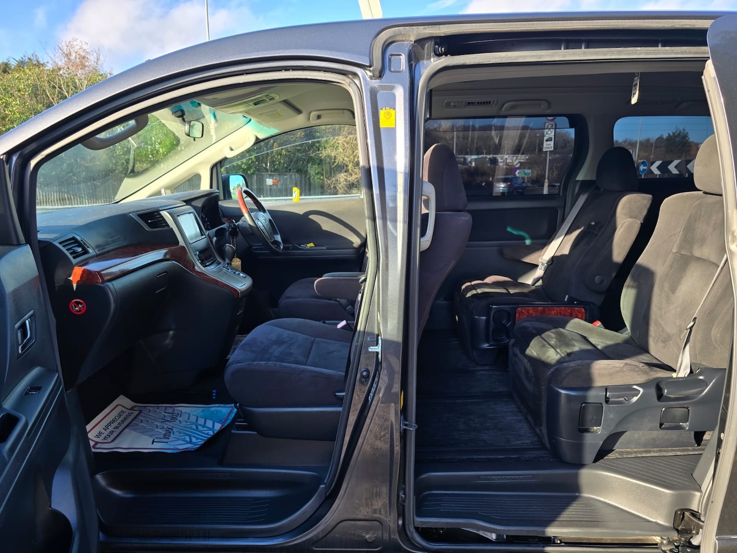 Used Toyota Vellfire 2010 for sale - 76905731: Photo 20