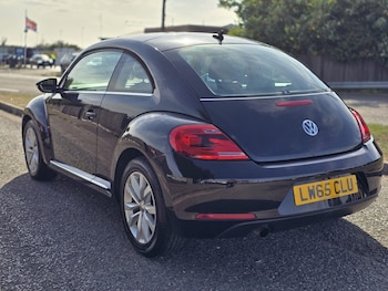 Used Volkswagen Beetle  for sale - 75641463: Photo