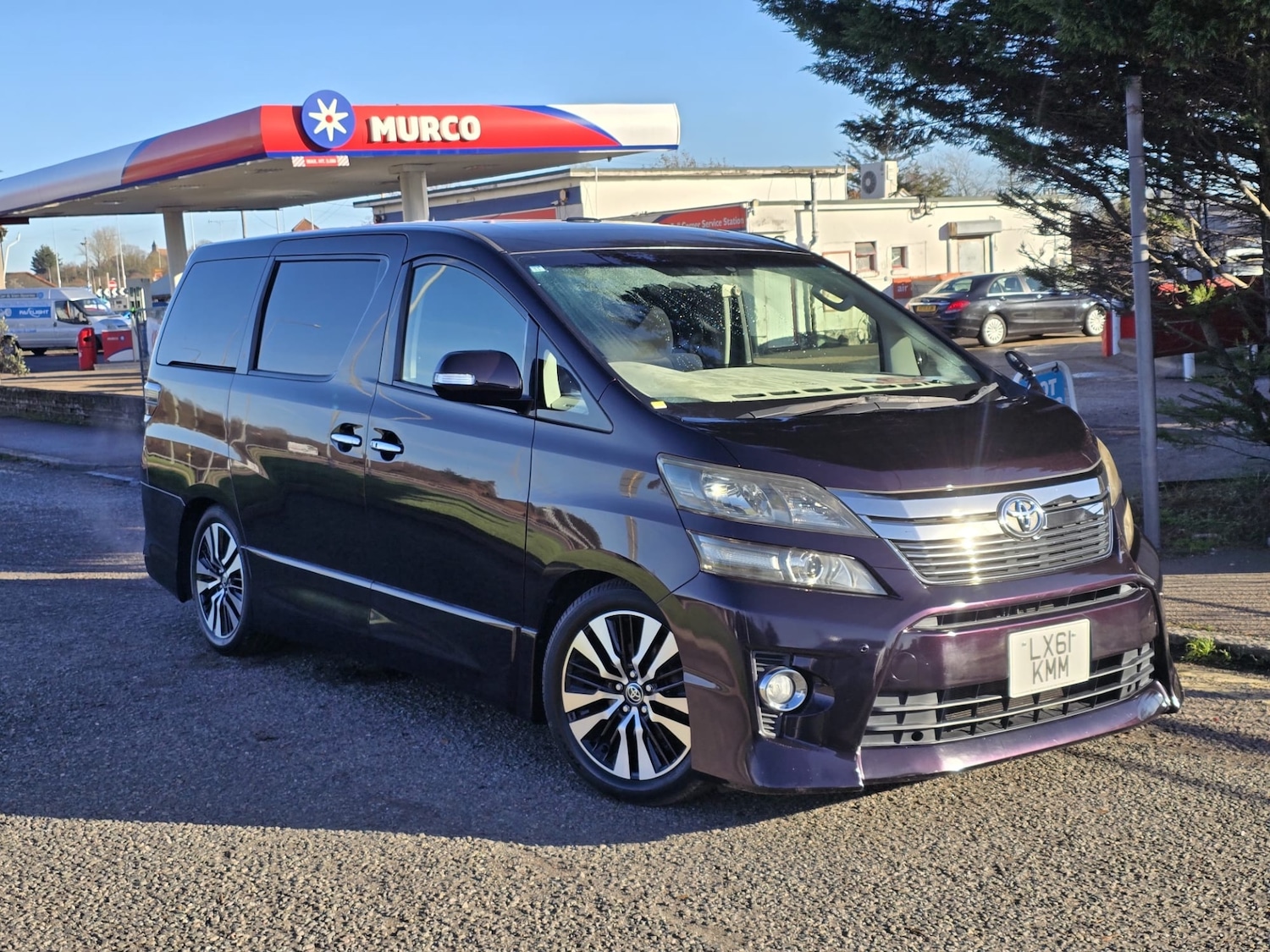 Used Toyota Vellfire 2011 for sale - 76933048: Photo 1