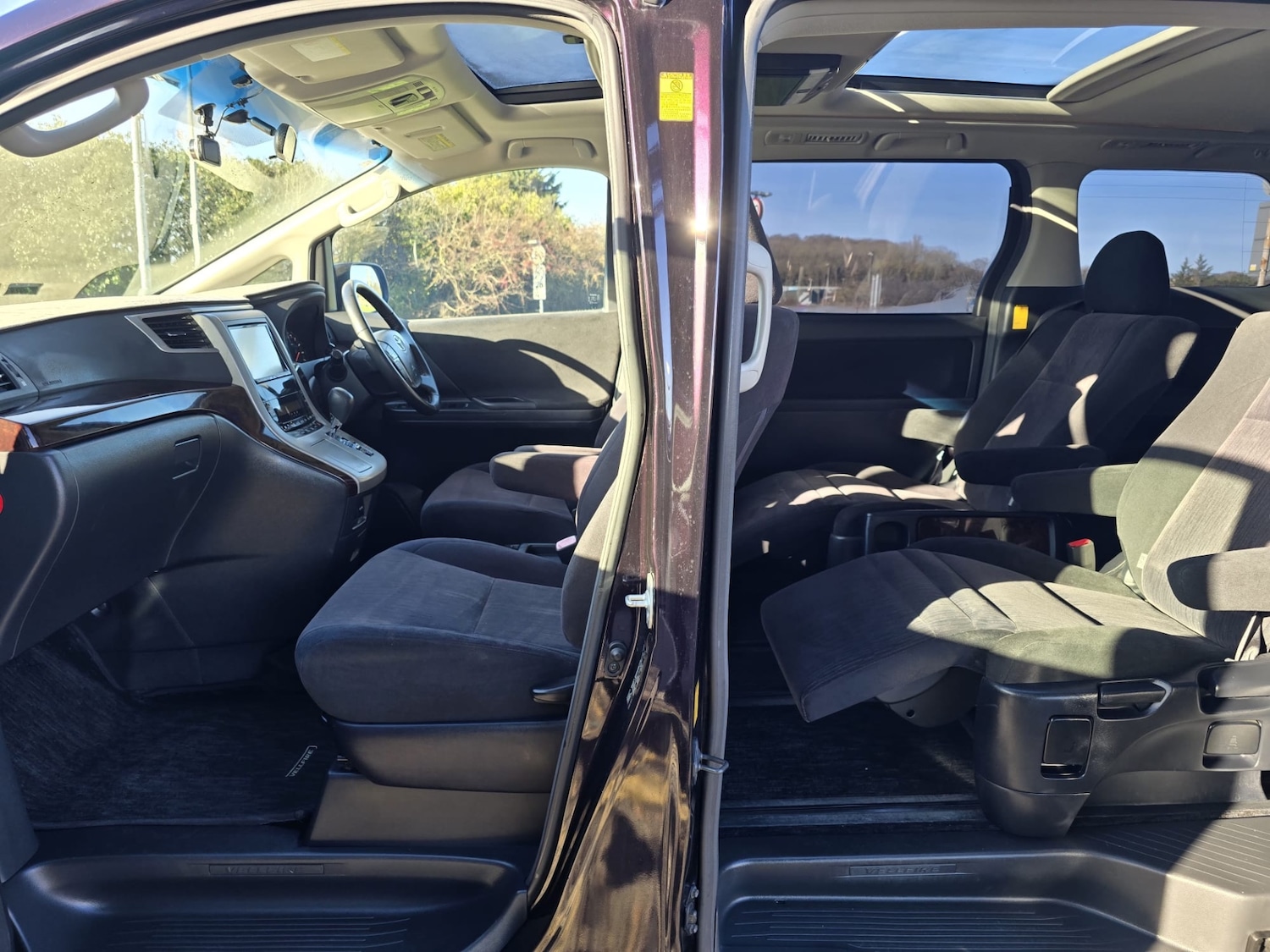 Used Toyota Vellfire 2011 for sale - 76933048: Photo 18