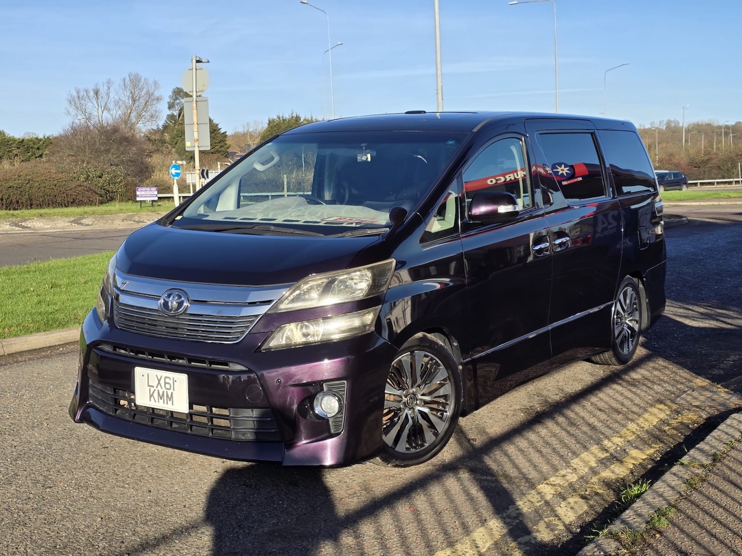 Used Toyota Vellfire 2011 for sale - 76933048: Photo 2