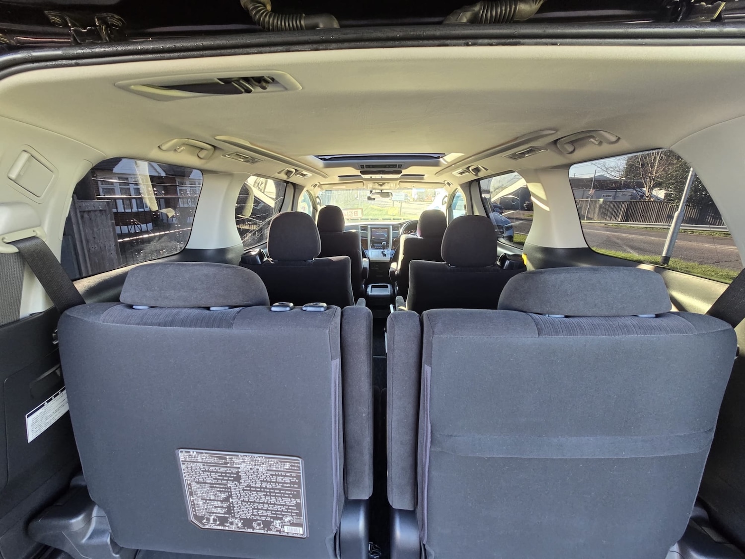 Used Toyota Vellfire 2011 for sale - 76933048: Photo 23