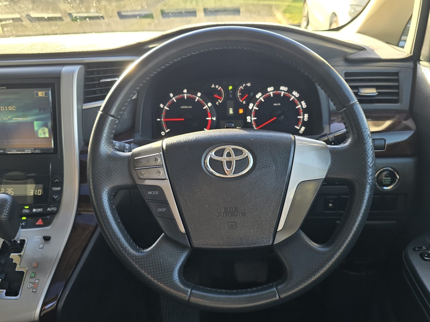 Used Toyota Vellfire 2011 for sale - 76933048: Photo 28