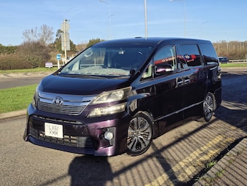 Used Toyota Vellfire 2011 for sale - 76933048: Photo