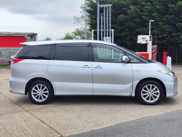Used Toyota Estima 2013 for sale - 71020552: Photo 5