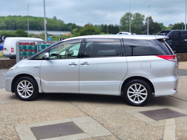 Used Toyota Estima 2013 for sale - 71020552: Photo 6