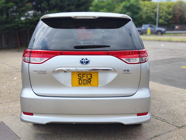 Used Toyota Estima 2013 for sale - 71020552: Photo 8