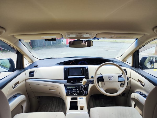 Used Toyota Estima 2013 for sale - 71020552: Photo 9