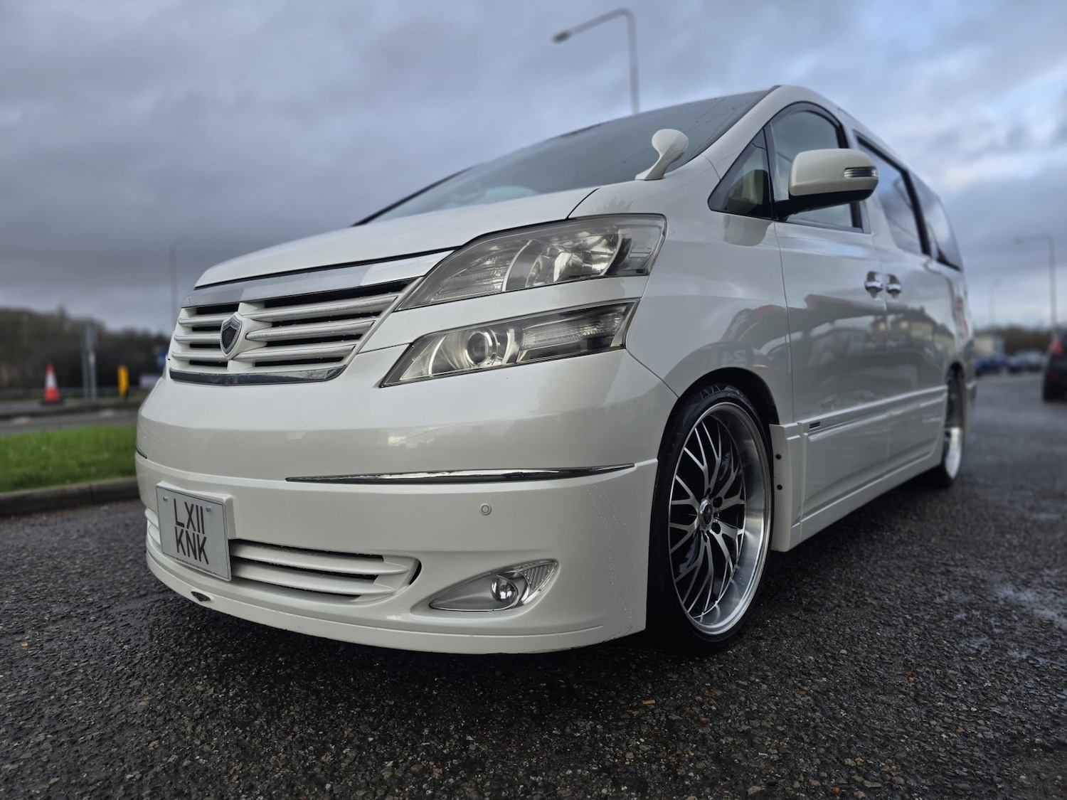 Used Toyota Vellfire 2011 for sale - 77476680: Photo 10