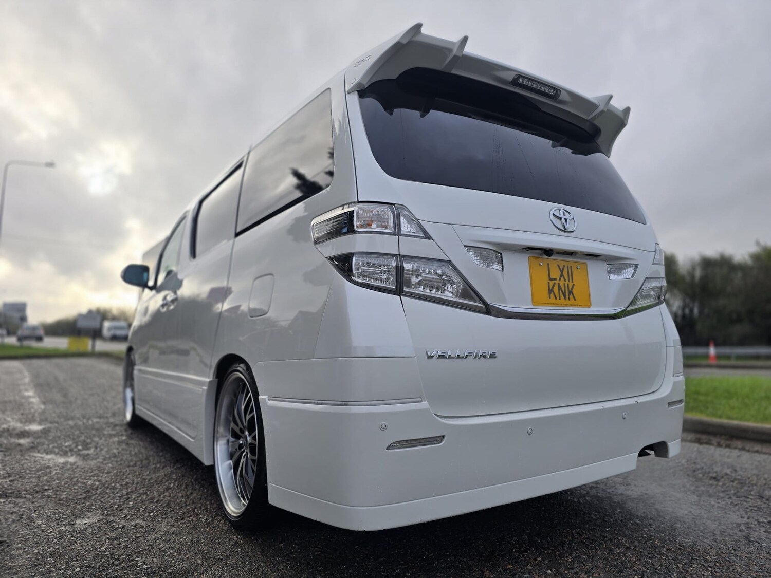 Used Toyota Vellfire 2011 for sale - 77476680: Photo 12