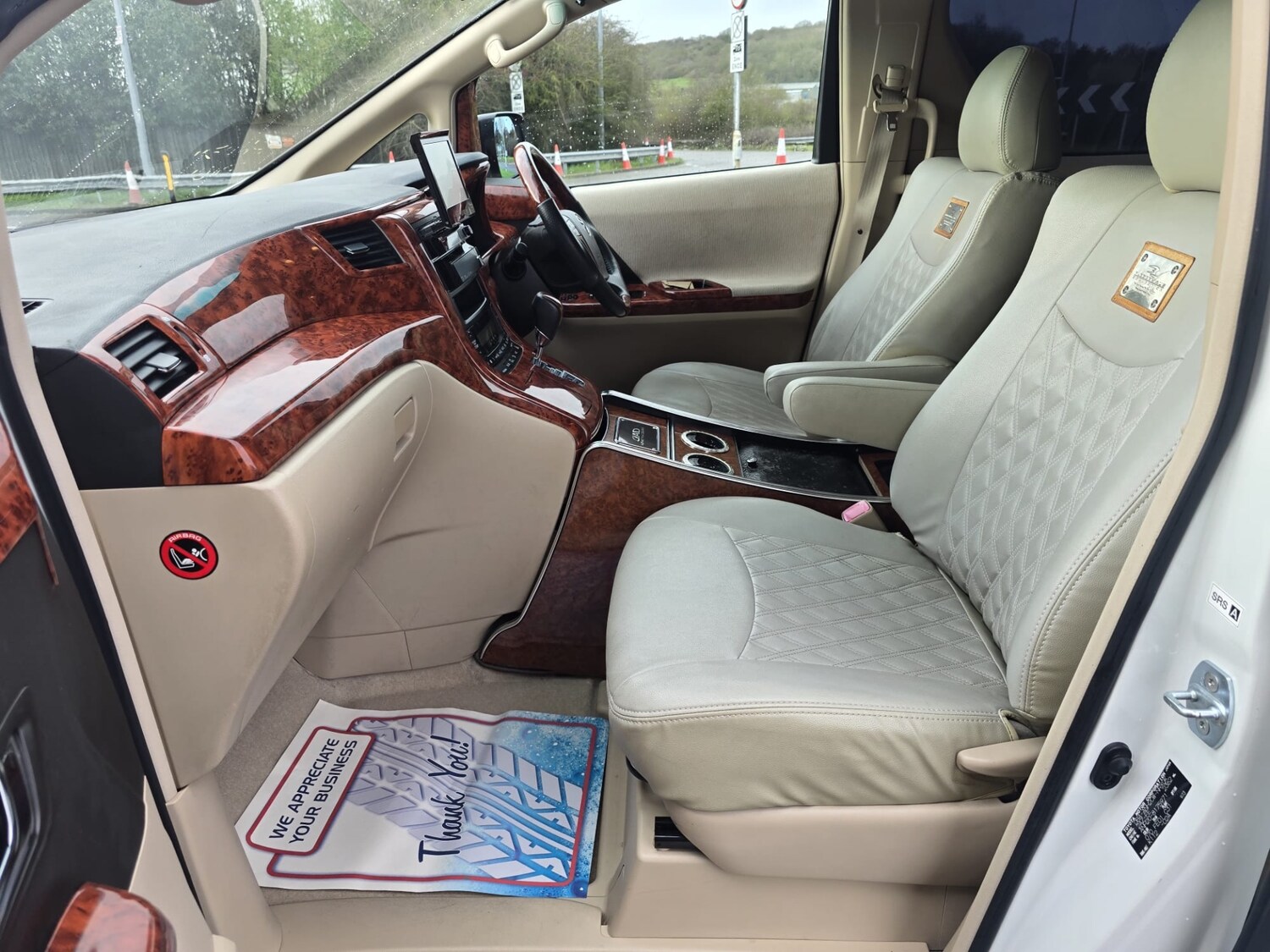 Used Toyota Vellfire 2011 for sale - 77476680: Photo 14