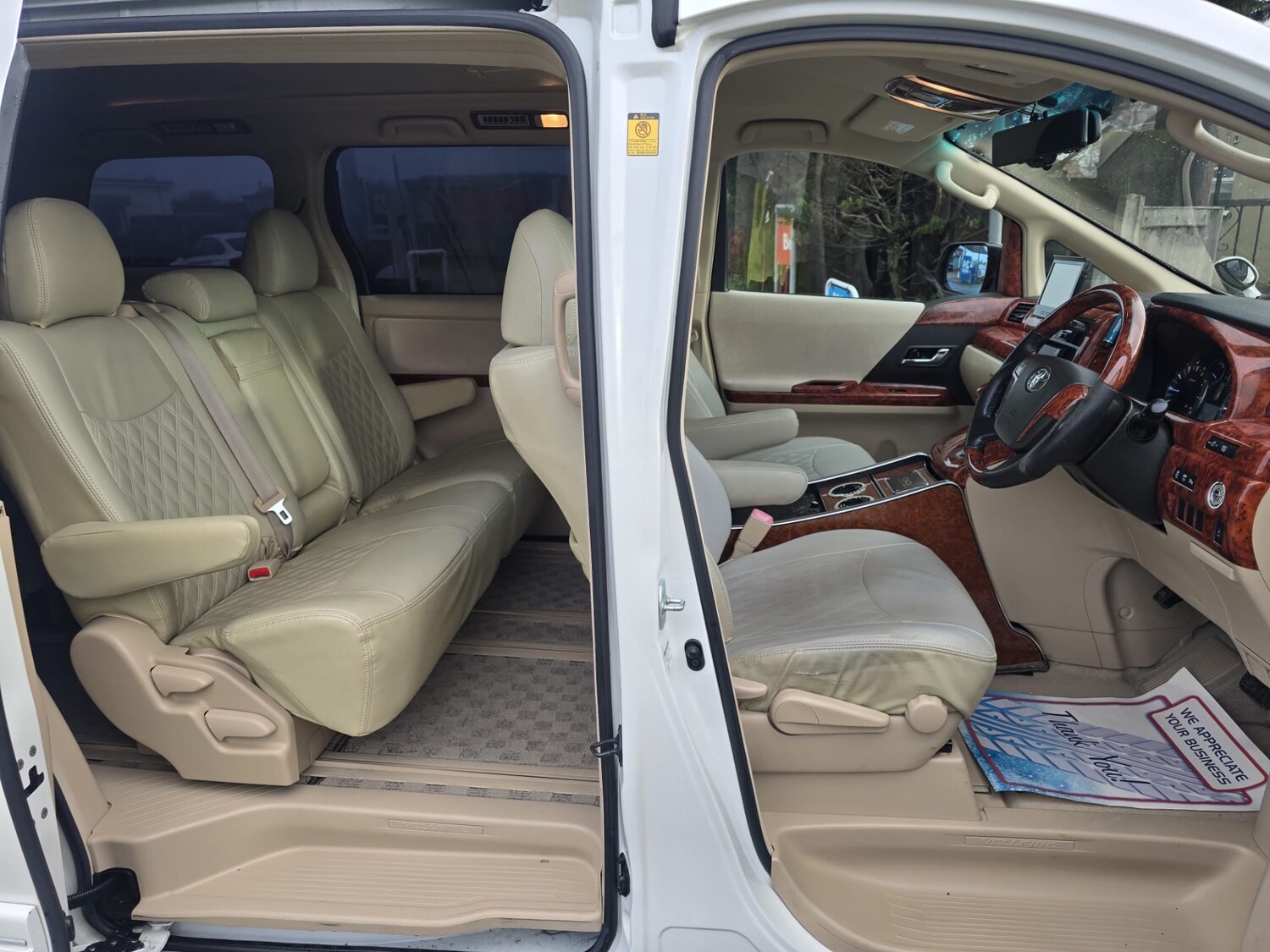 Used Toyota Vellfire 2011 for sale - 77476680: Photo 17