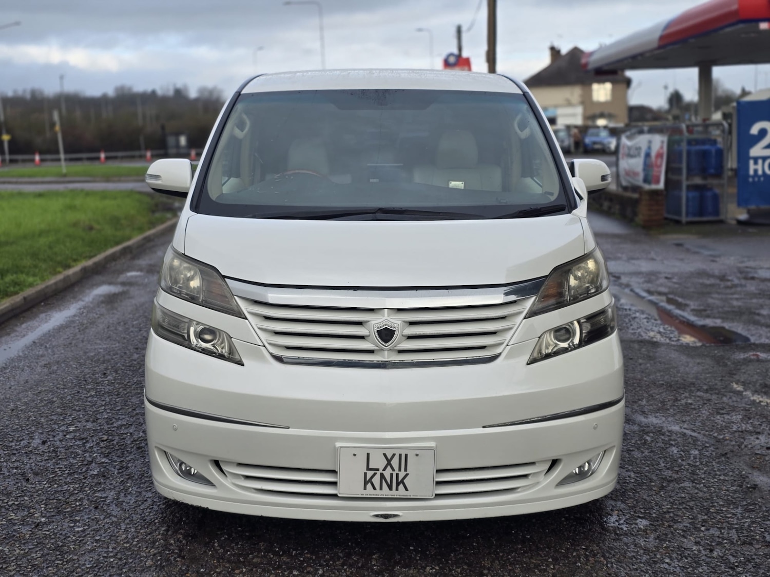 Used Toyota Vellfire 2011 for sale - 77476680: Photo 5