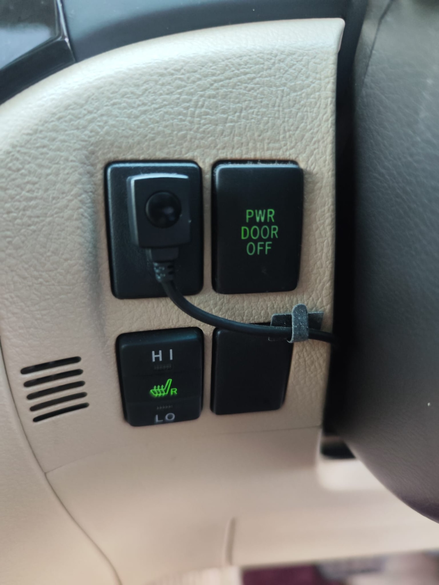 Used Toyota Alphard 2013 for sale - 77568438: Photo 21