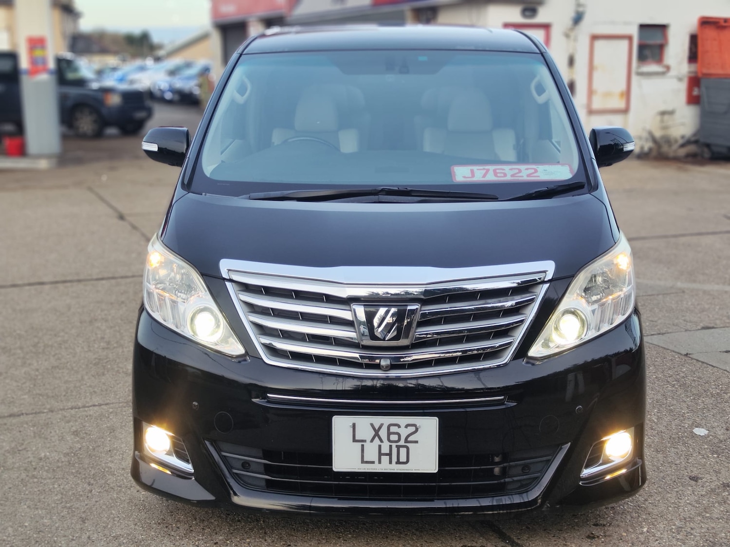 Used Toyota Alphard 2013 for sale - 77568438: Photo 5