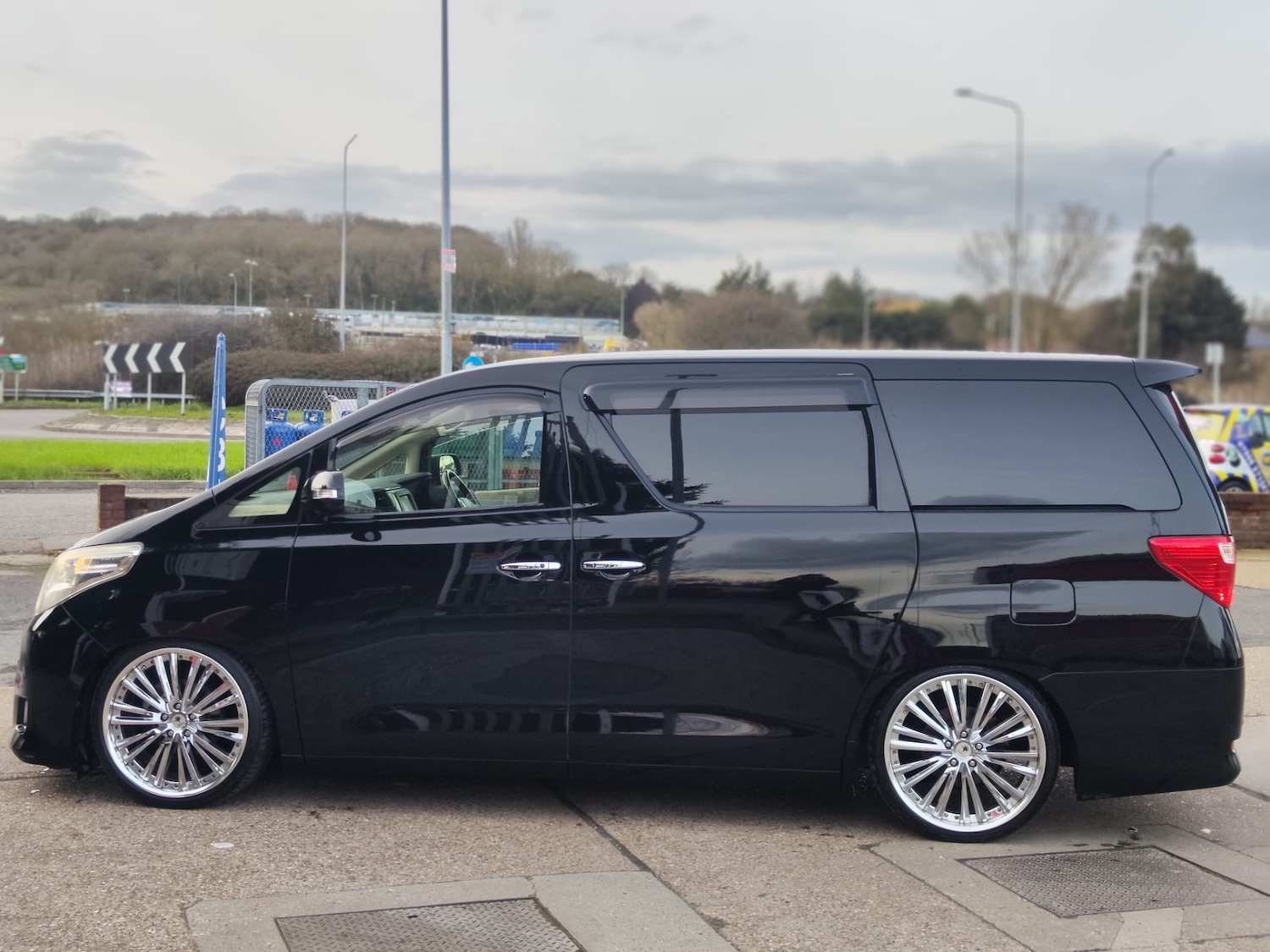 Used Toyota Alphard 2013 for sale - 77568438: Photo 8