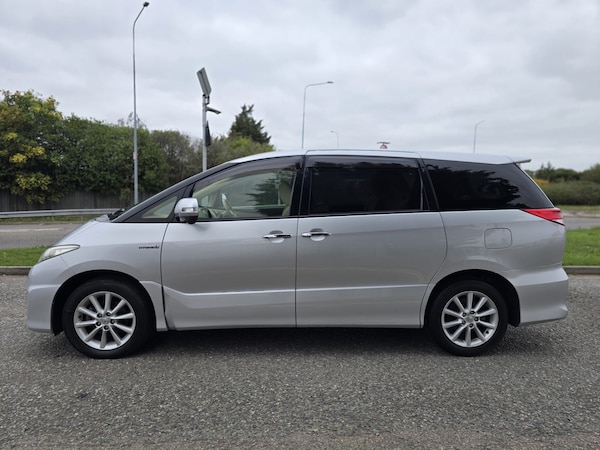 Used Toyota Estima 2024 for sale - 76243503: Photo 8