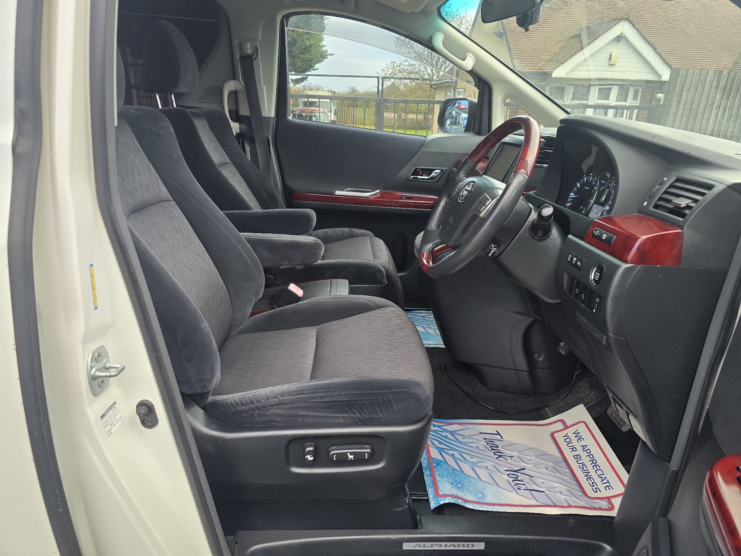 Used Toyota Alphard 2009 for sale - 76881642: Photo 13