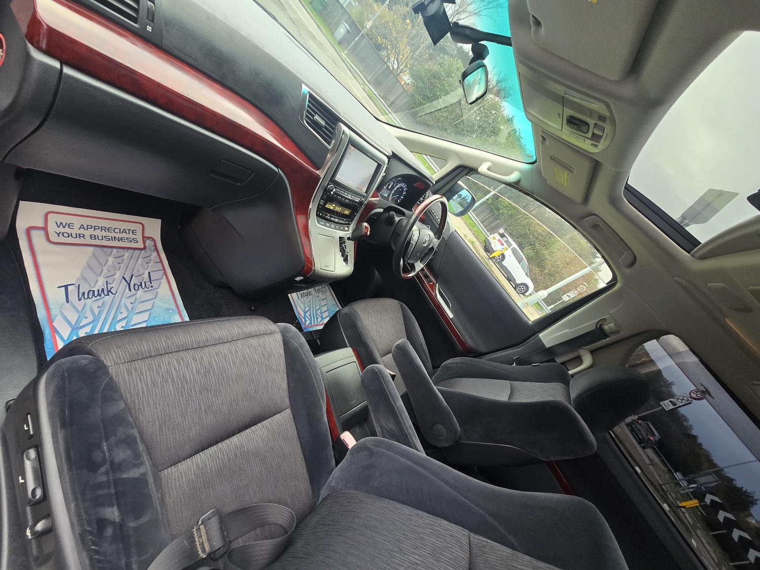 Used Toyota Alphard 2009 for sale - 76881642: Photo 20