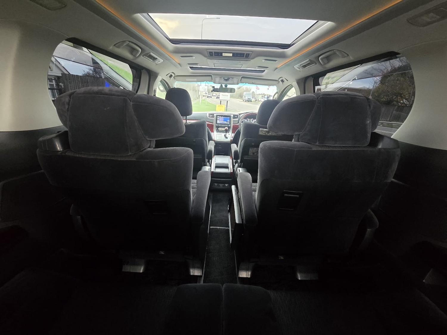 Used Toyota Alphard 2009 for sale - 76881642: Photo 26