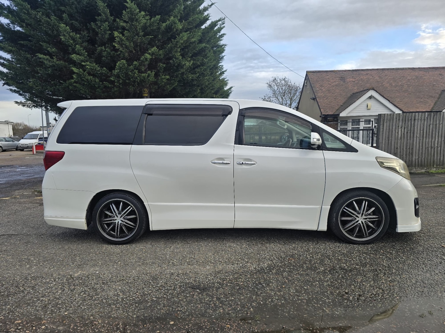 Used Toyota Alphard 2009 for sale - 76881642: Photo 7