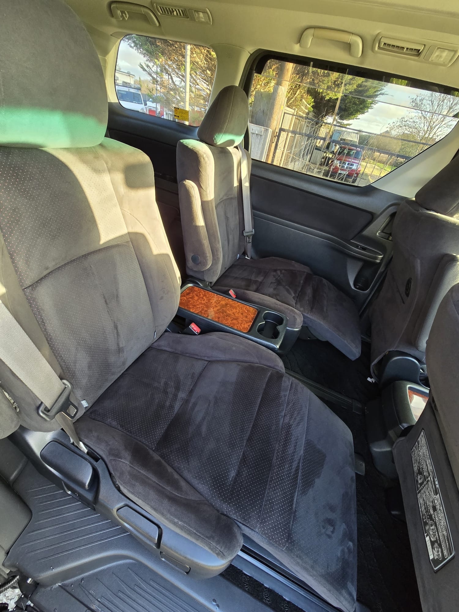 Used Toyota Vellfire 2010 for sale - 76906408: Photo 19