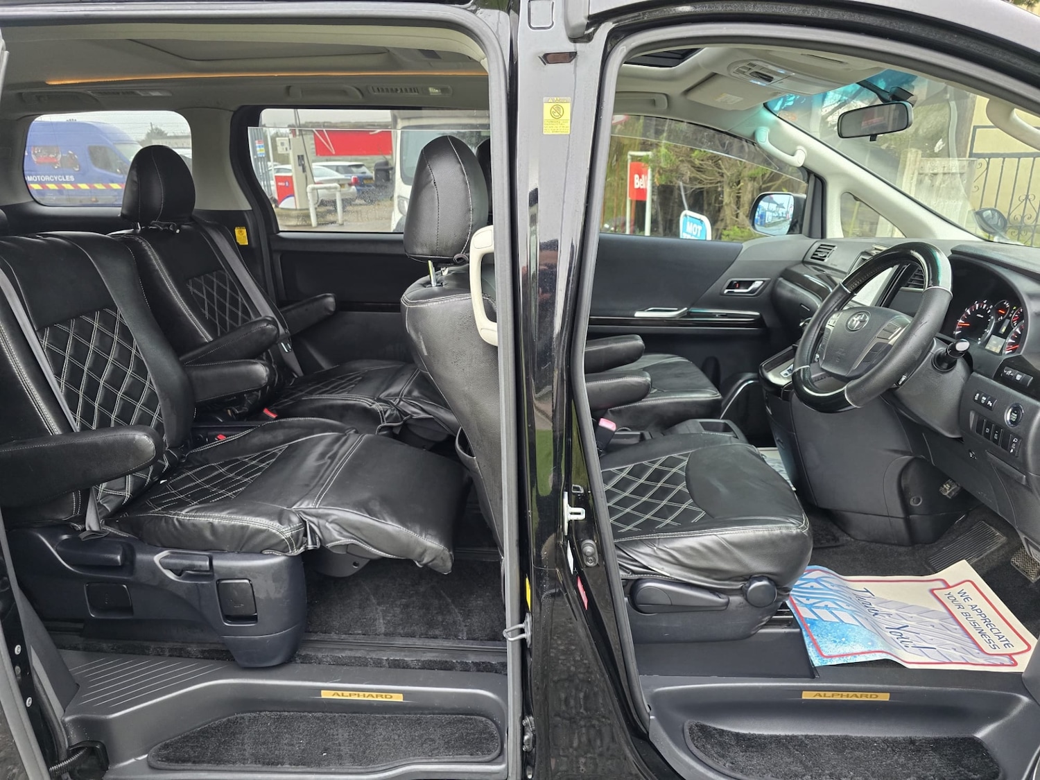 Used Toyota Alphard 2010 for sale - 77492920: Photo 17